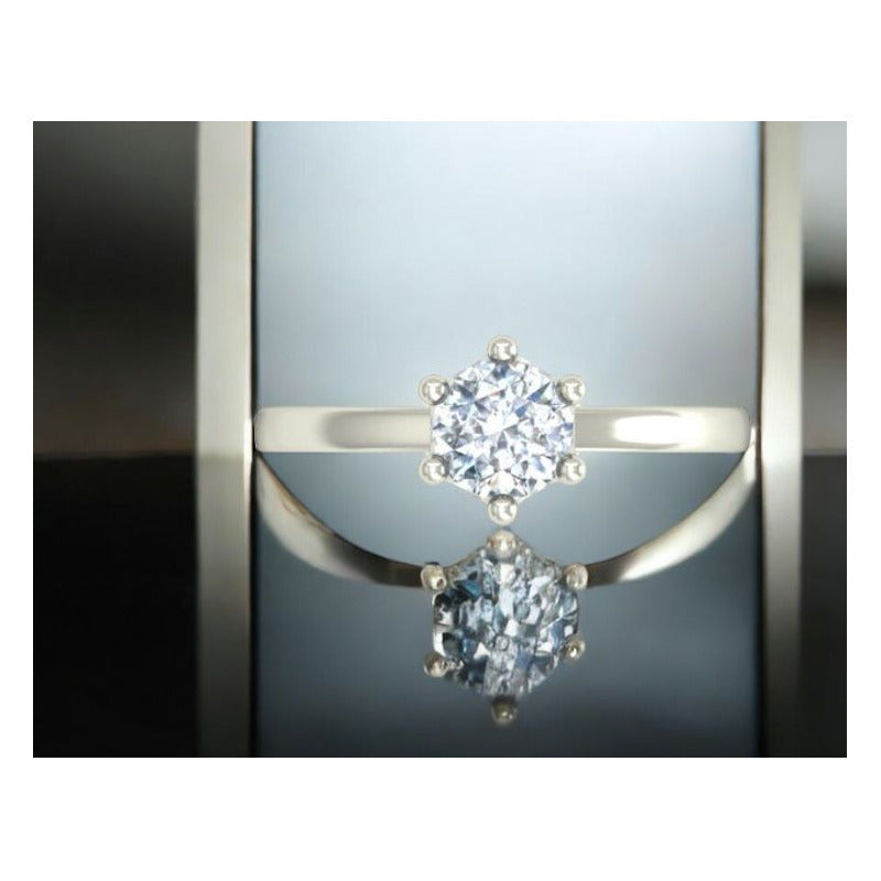 Elegante Anillo Solitario Corona Corazones Oro 14 Kilates