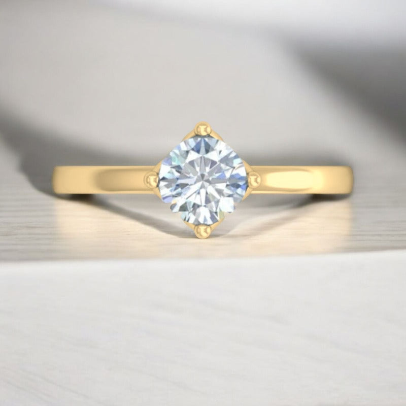 Anillo Solitario Corona Triangulos Oro 18 Kilates