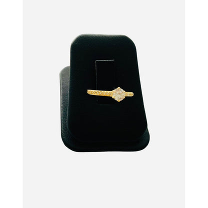Hermoso Anillo Solitario Con Circonias En Oro De 10 Kilates