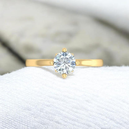 Elegante Anillo Compromiso Corona Zirconias Oro 14 Kilates