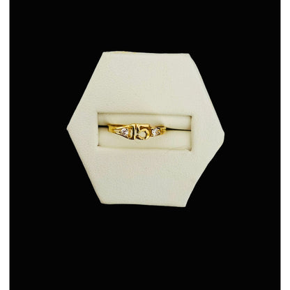 Anillo De 15 Años Con Zirconias En Oro De 14 Kilates