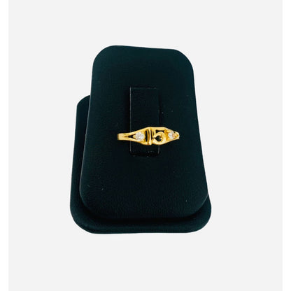 Anillo De 15 Años Con Zirconias En Oro De 14 Kilates