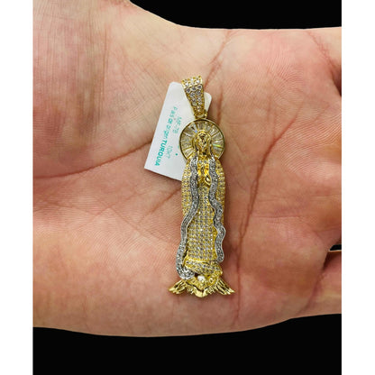 Hermoso Dije De Virgen En Oro De 10 Kilates +regalo