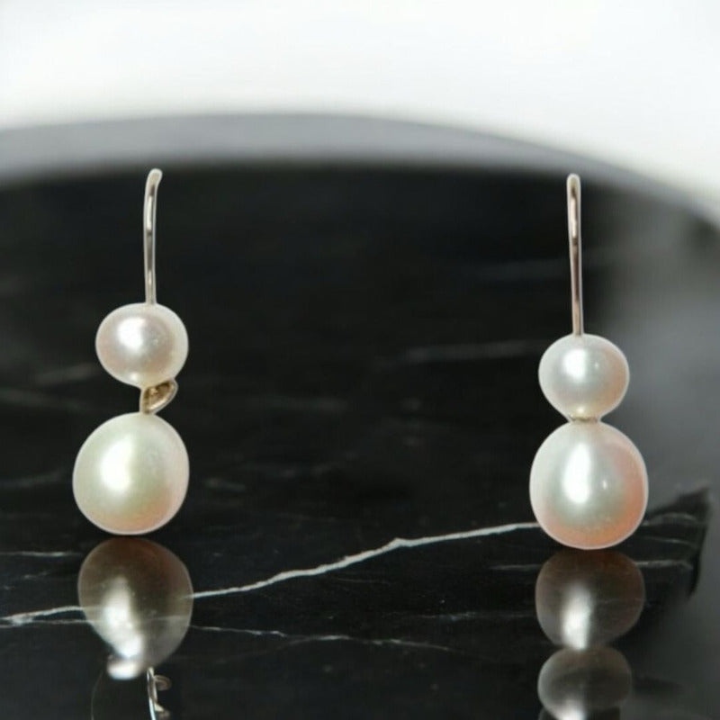 Aretes De Palanca Con Perla Elaborados En Oro De 14 K + Obse