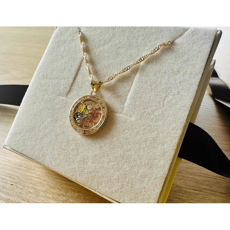 Dije De Xv Años Mariposa Oro 10 K  + Obsequio