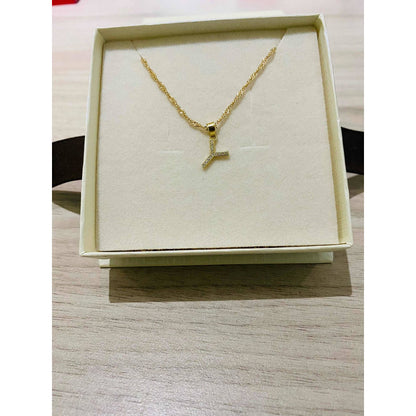 Dije Inicial Y Con Zirconias En Oro De 10 K + Obsequio