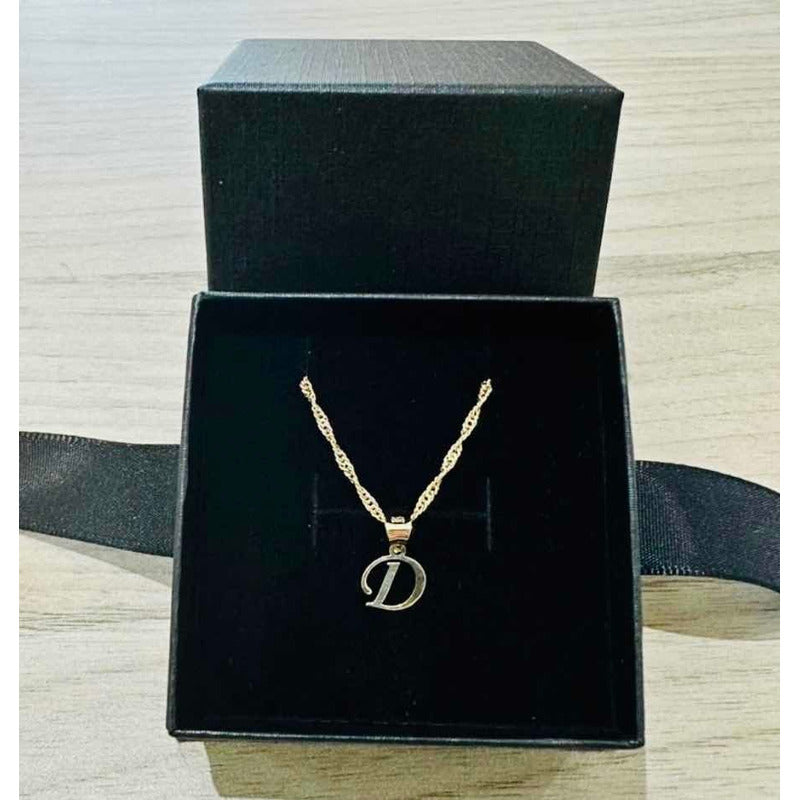 Dije Inicial D Lisa En Oro De 10 K + Obsequio + Envío