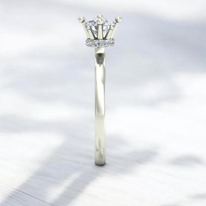 Elegante Anillo Compromiso Corona Zirconias Oro 14 Kilates